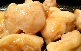 博多あごだし 土の上の花 鶏のぼんじり焼き