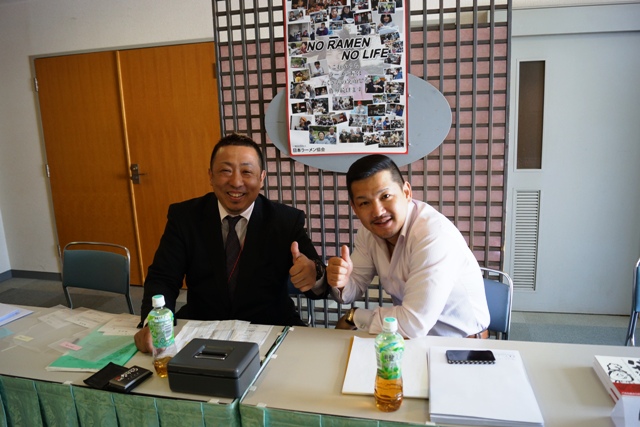 ボランティアでお手伝いくださった高知会員の中平さんと秋田の遠藤理事